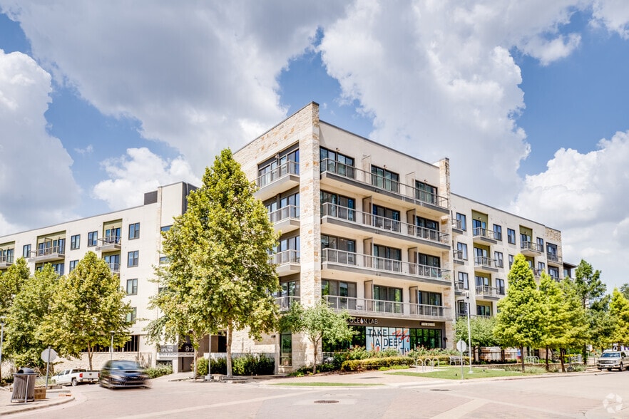 More Photos Of 3300 N Interstate 35, Austin Coworking Space