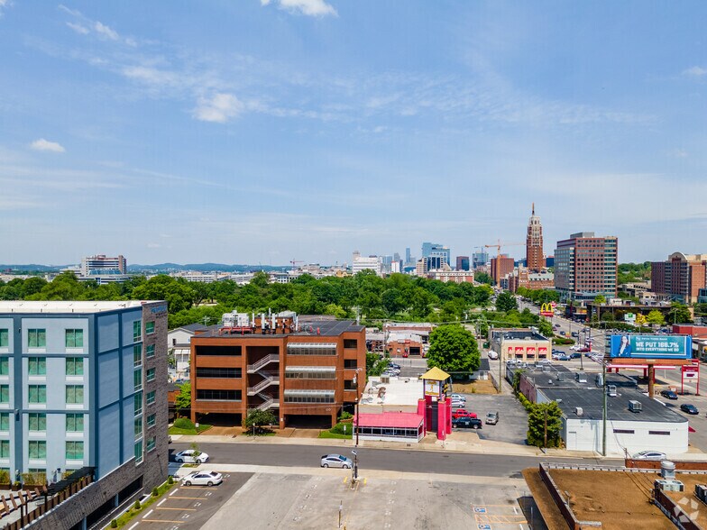 More Photos Of 110 29th Ave N, Nashville Medical For Lease