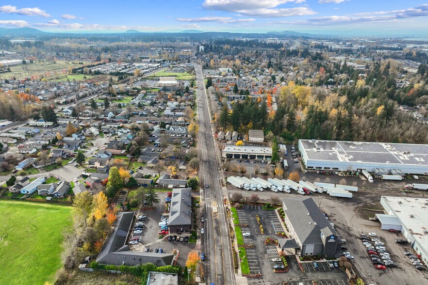 More Photos Of 23424 NE Halsey St, Wood Village Storefront Retail Office For Sale