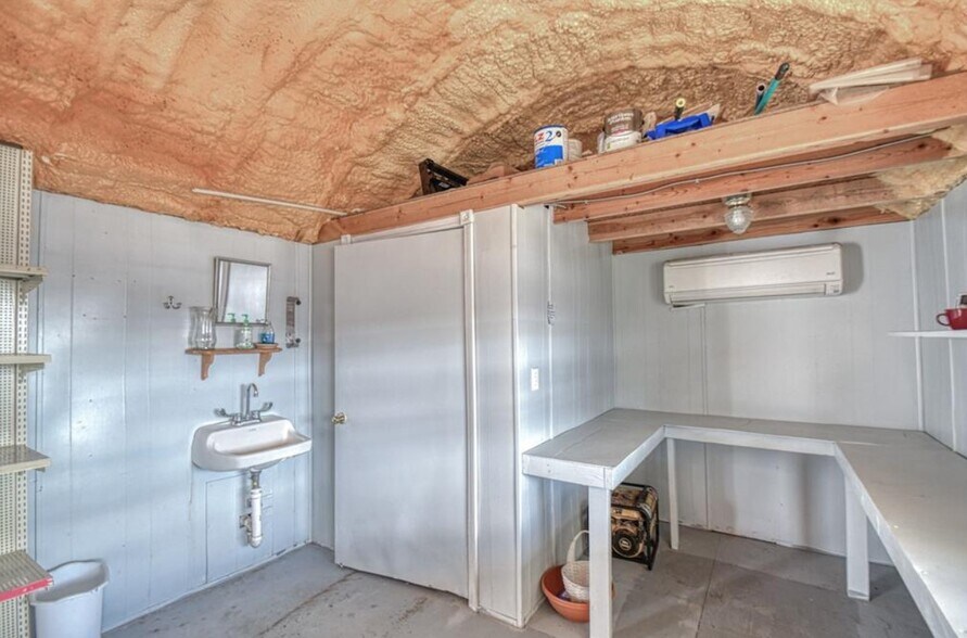 More Photos Of 521 Eel River St, Purcell General Retail For Sale