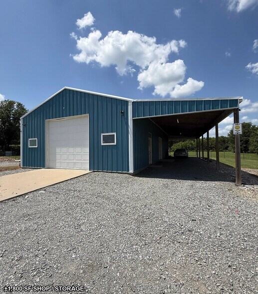 More Photos Of 15228 I-30 Hwy, Benton Restaurant For Sale