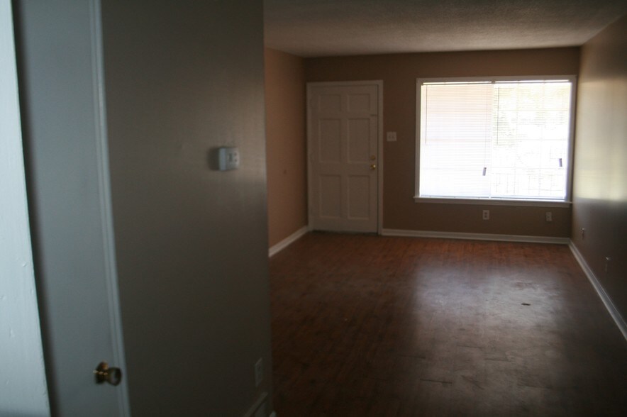 More Photos Of 4332 Melinda Ave, Memphis Apartments For Sale