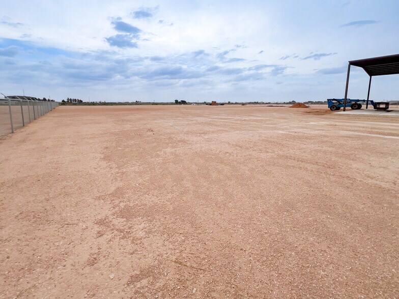 More Photos Of 4601 E County Road 128, Midland Warehouse For Lease