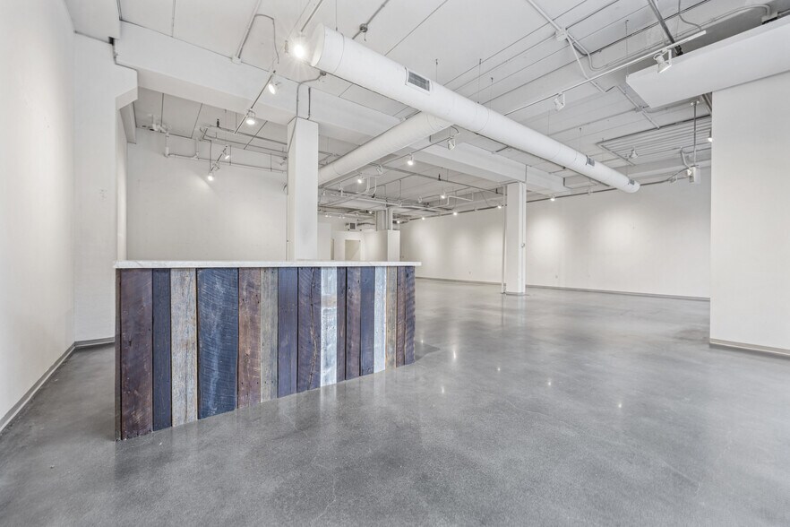 More Photos Of 300 N Broadway Ave, Fargo Loft Creative Space For Sale