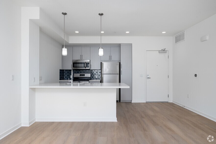 More Photos Of 1120 W 6th St, Los Angeles Apartments For Lease