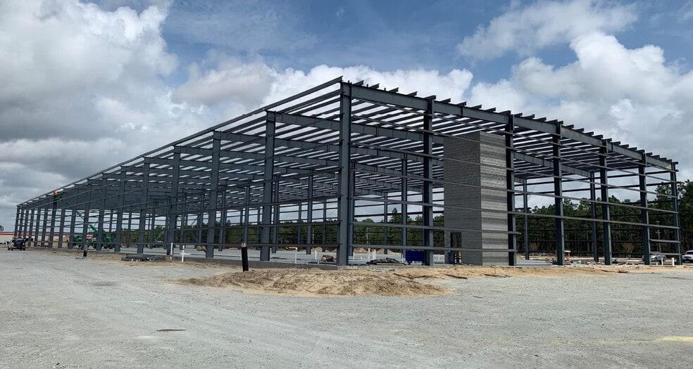 More Photos Of 3870 US Highway 421 N, Wilmington Warehouse For Sale