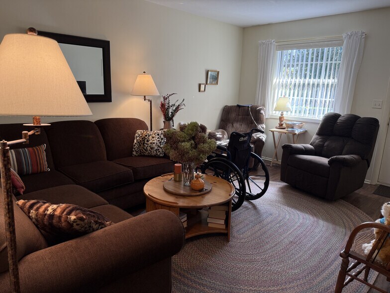 More Photos Of 4321 Acme Rd, Ilion Apartments For Sale