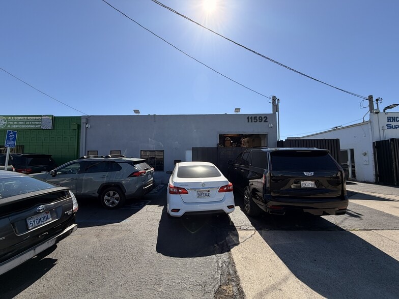 More Photos Of 11592 Anabel, Garden Grove Service For Sale