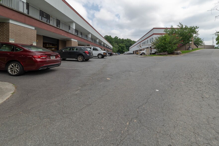 4229 Steve Reynolds Blvd, Norcross, GA 30093 For Lease