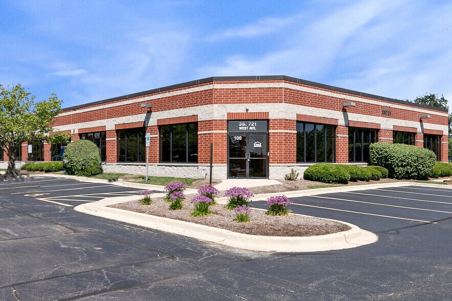 More Photos Of 3S721 West Ave, Warrenville Office For Lease