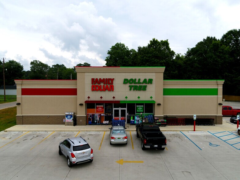 Primary Photo Of 8996 AL Highway 22, Maplesville Convenience Store For Sale