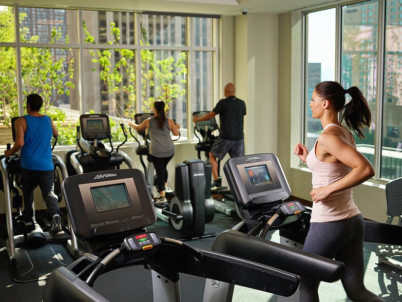 More Photos Of 1776 Curtis St, Denver Apartments For Lease