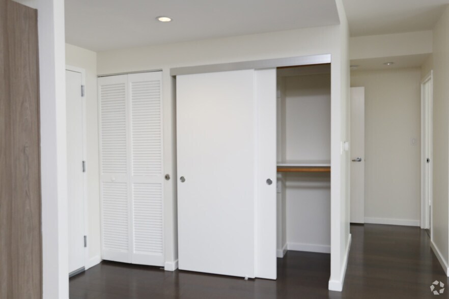 More Photos Of 3460 W 7th St, Los Angeles Apartments For Lease