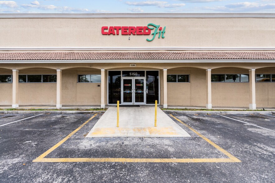 More Photos Of 5150 N State Road 7, North Lauderdale Refrigeration Cold Storage For Lease