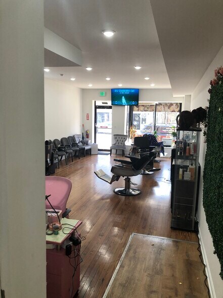 More Photos Of 1718 Eastern Ave, Baltimore Storefront Retail Residential For Sale
