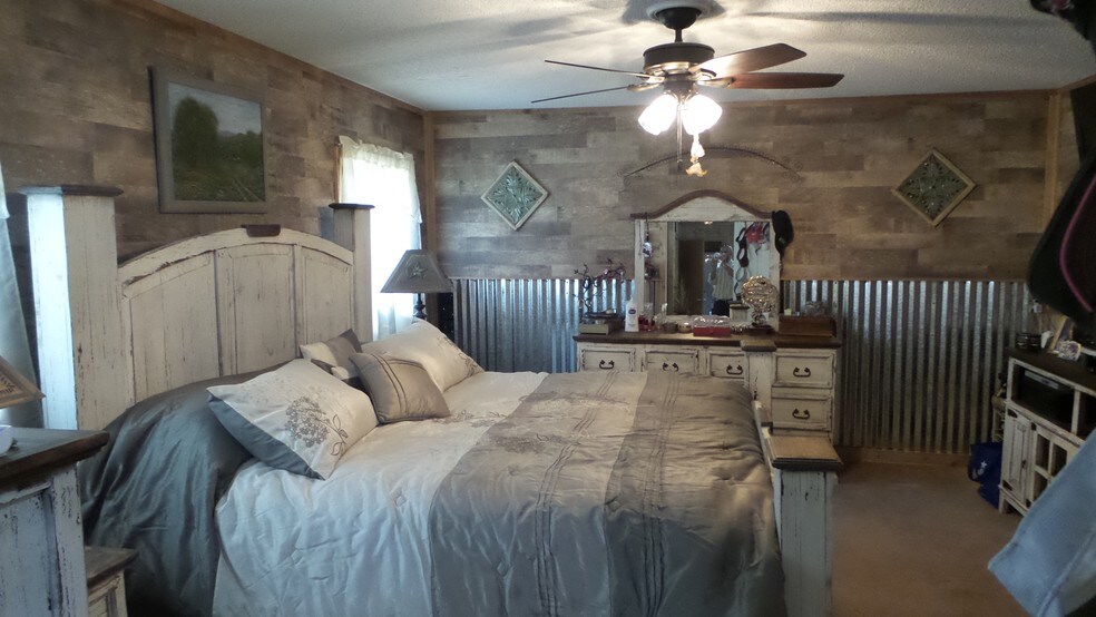 More Photos Of 9123 Stonewood Dr, Orange Self Storage For Sale
