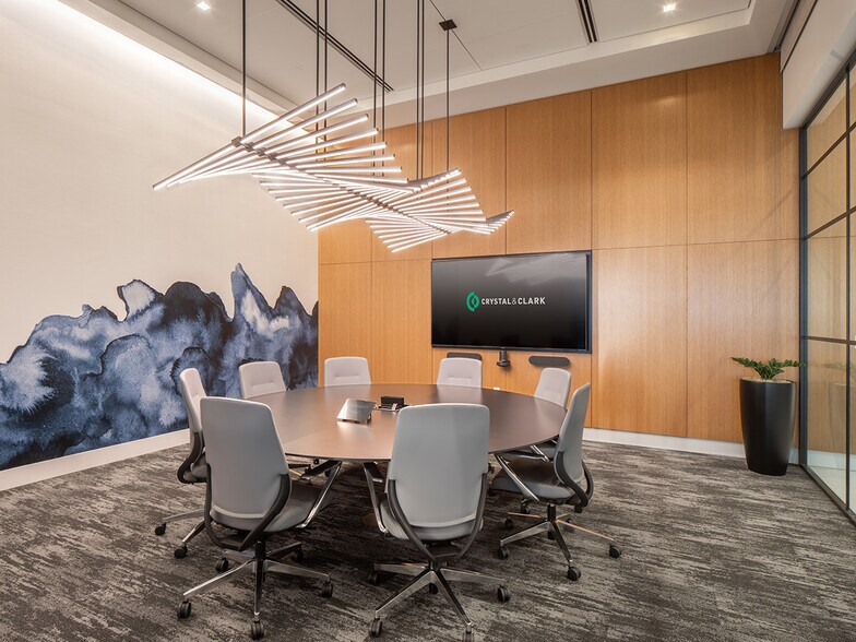 More Photos Of 2450 Crystal Dr, Arlington Office For Lease