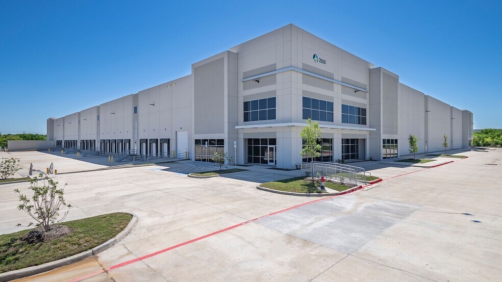 More Photos Of New York Ave, Arlington Unknown For Lease