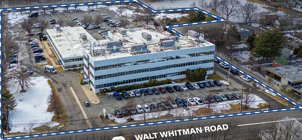 More Photos Of 33 Walt Whitman Rd, Huntington Station Office For Lease