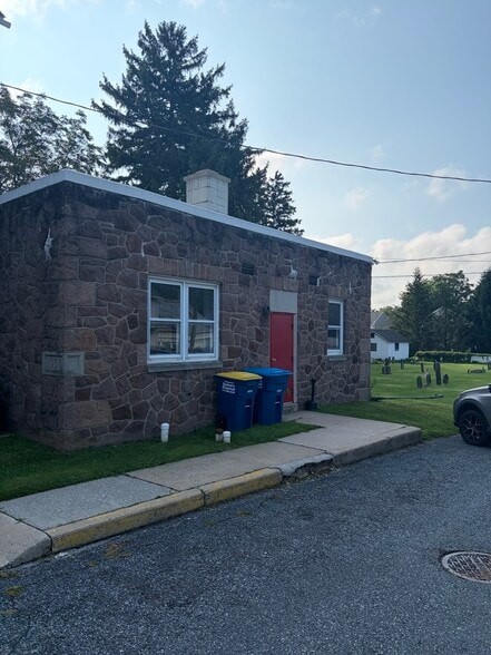 More Photos Of 3002 Main St, Morgantown Religious Facility For Sale
