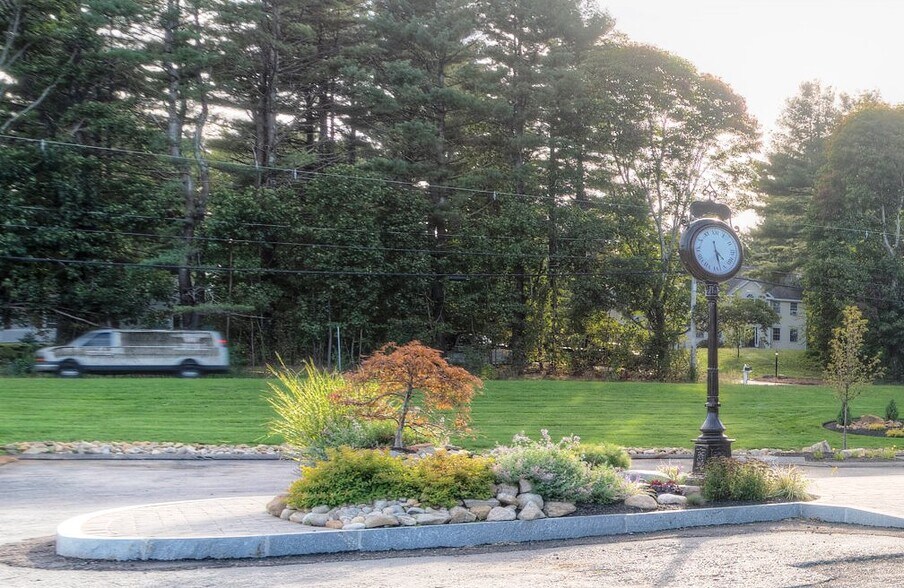 More Photos Of 2302 Turnpike St, North Andover General Retail For Sale