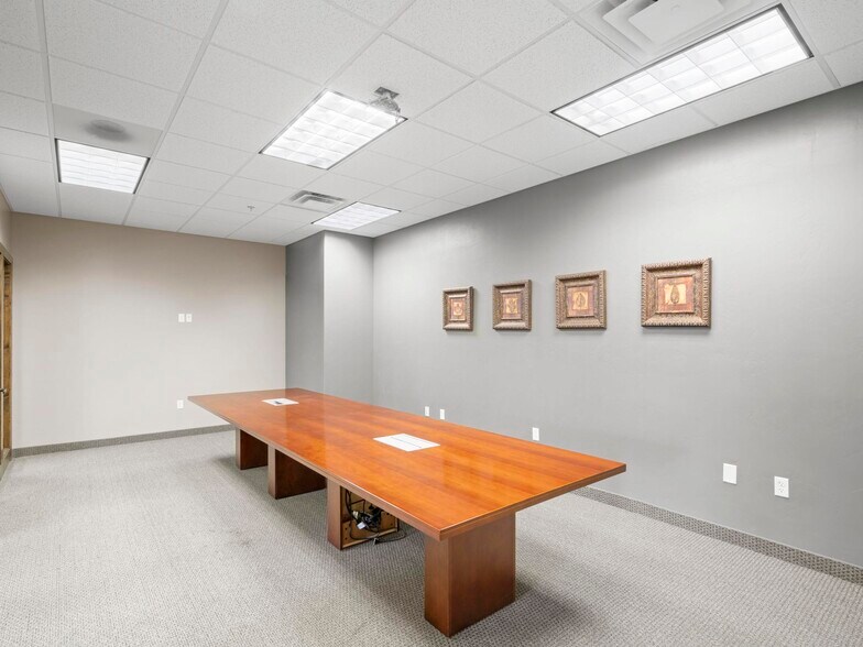 More Photos Of 811-867 N 900 W, Orem Office For Sale