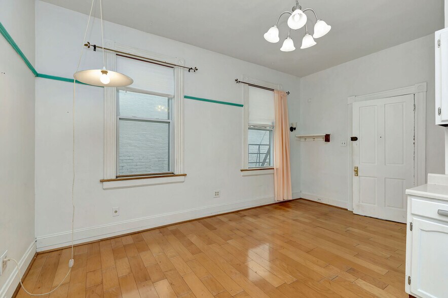 More Photos Of 241 Klotter Ave, Cincinnati Apartments For Sale