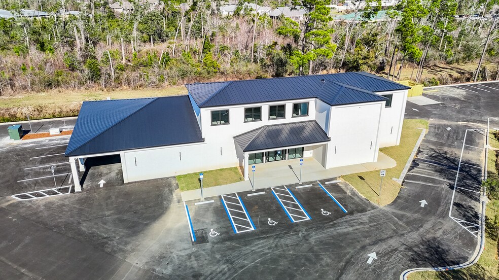 More Photos Of 1936 Jenks Ave, Panama City Medical For Sale