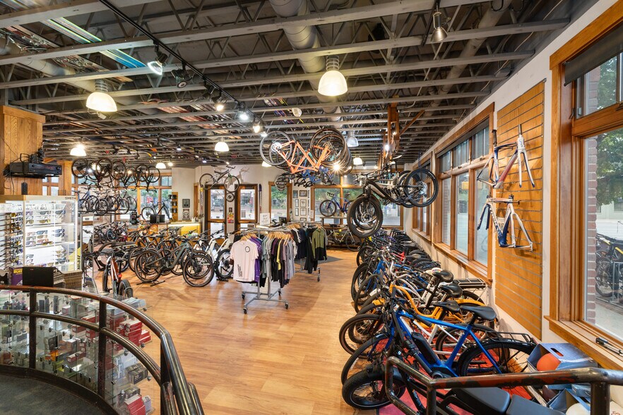 More Photos Of 442 Lincoln Ave, Steamboat Springs Flex For Sale