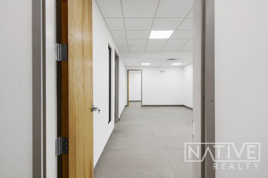 More Photos Of 5170 N Federal Hwy, Fort Lauderdale Storefront Retail Office For Lease