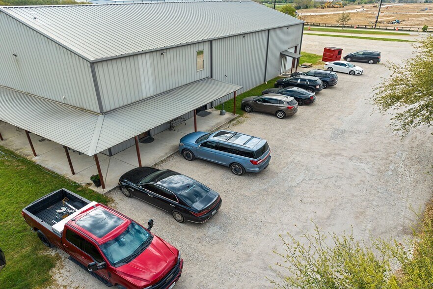 More Photos Of 20204 Schiel Rd, Cypress Warehouse For Sale