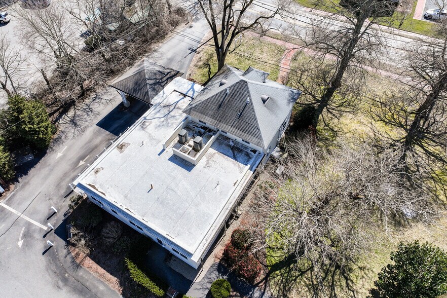 More Photos Of 204 Main St, Orleans Medical For Sale