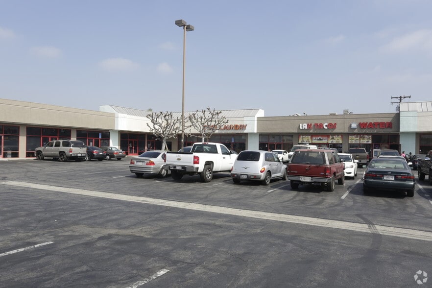 More Photos Of 2701 Firestone Blvd, South Gate Unknown For Lease