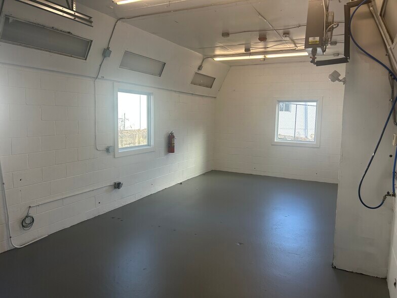 More Photos Of 377 Washington St, West Warwick Service For Sale