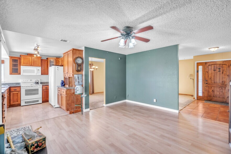 More Photos Of 7028 26th St, Rio Linda Industrial For Sale