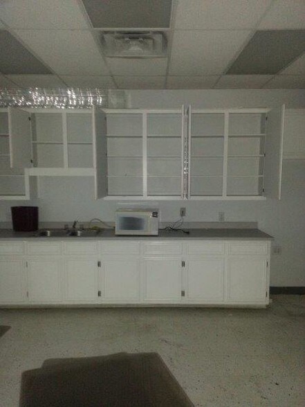 More Photos Of 202 E Veterans Memorial Blvd, Killeen Unknown For Lease