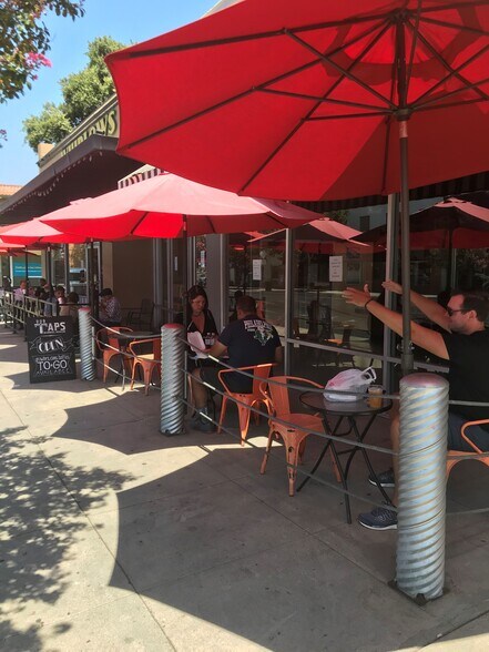 More Photos Of 1924-1926 Pacific Ave, Stockton Restaurant For Sale