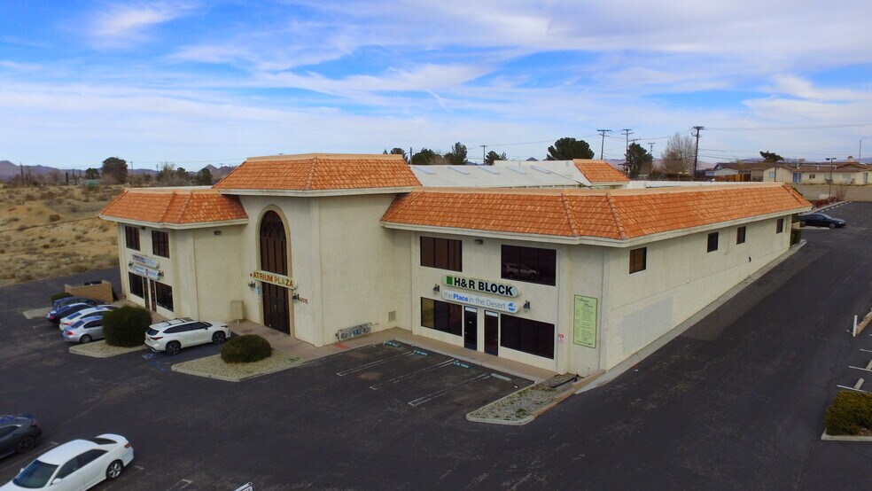 More Photos Of 14075 Hesperia Rd, Victorville Office For Sale