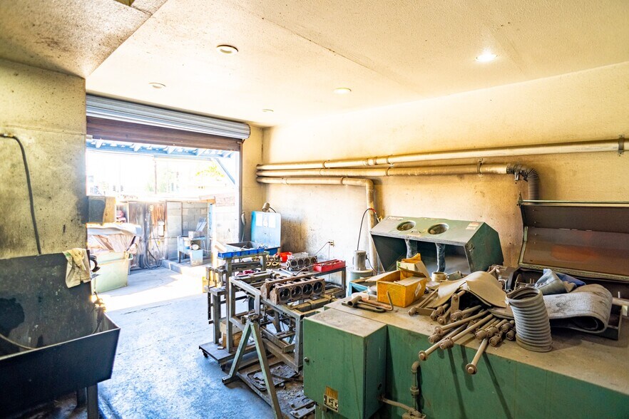 More Photos Of 808 E H St, Colton Specialty For Sale