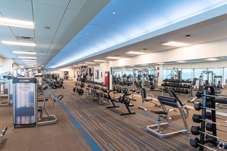 More Photos Of 1950 Innovation Way, Libertyville Office For Lease