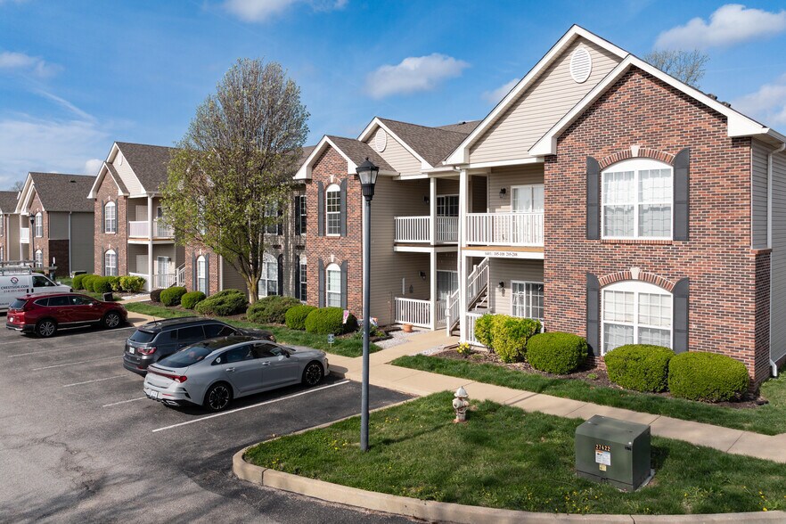 More Photos Of 6401 Brookfield Court Dr, Saint Louis Apartments For Sale