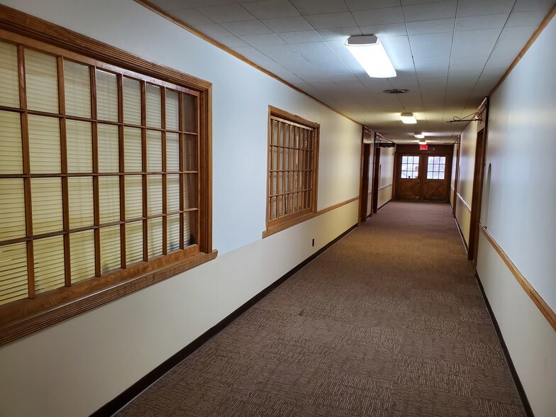 More Photos Of 120 Sturges Ave, Mansfield Medical For Sale