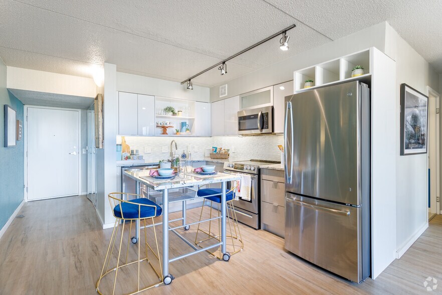 More Photos Of 750 Chene St, Detroit Apartments For Sale