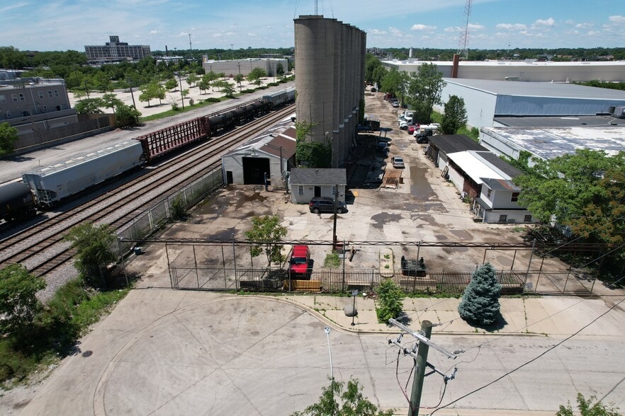 Primary Photo Of 1960 N Long Ave, Chicago Land For Sale