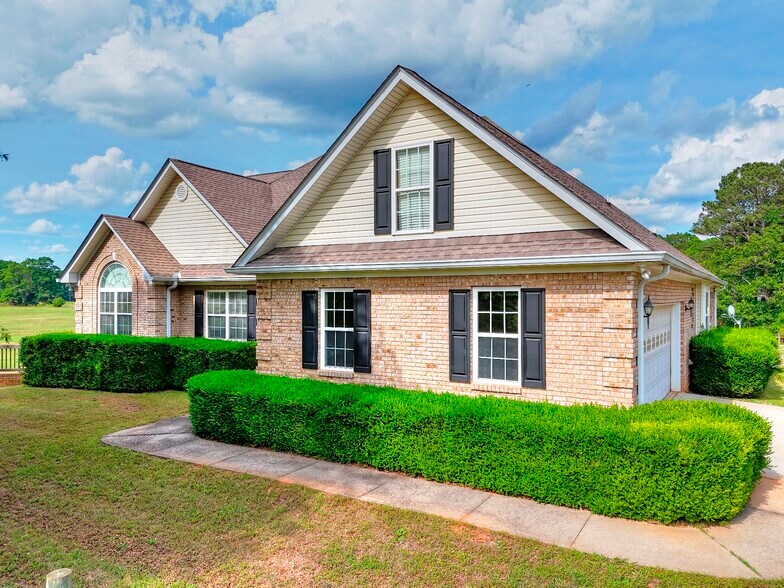 More Photos Of 259 Highway 11, Social Circle Land For Sale