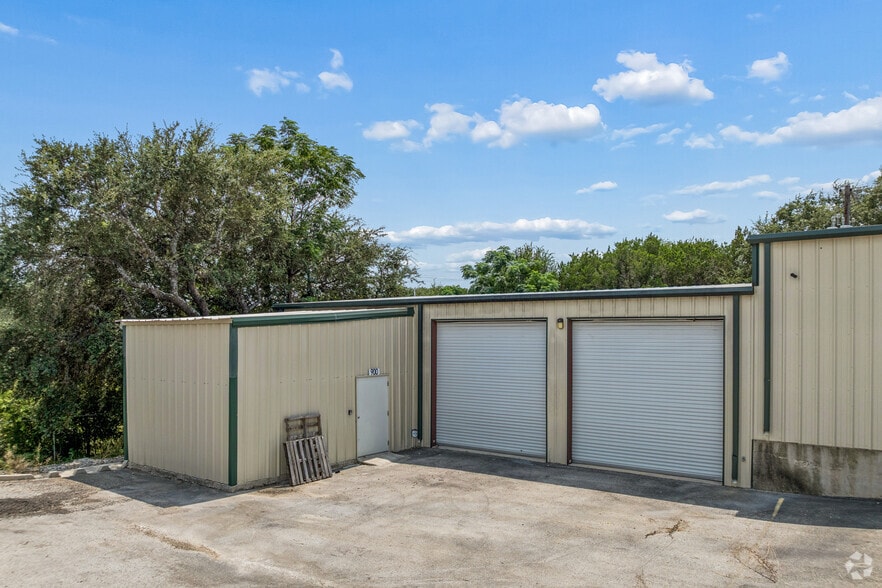 More Photos Of 18838 FM 2252, San Antonio Warehouse For Lease