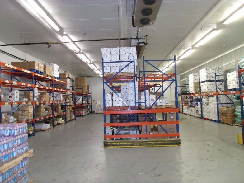 More Photos Of 784 Hercules Dr, Colchester Distribution For Lease