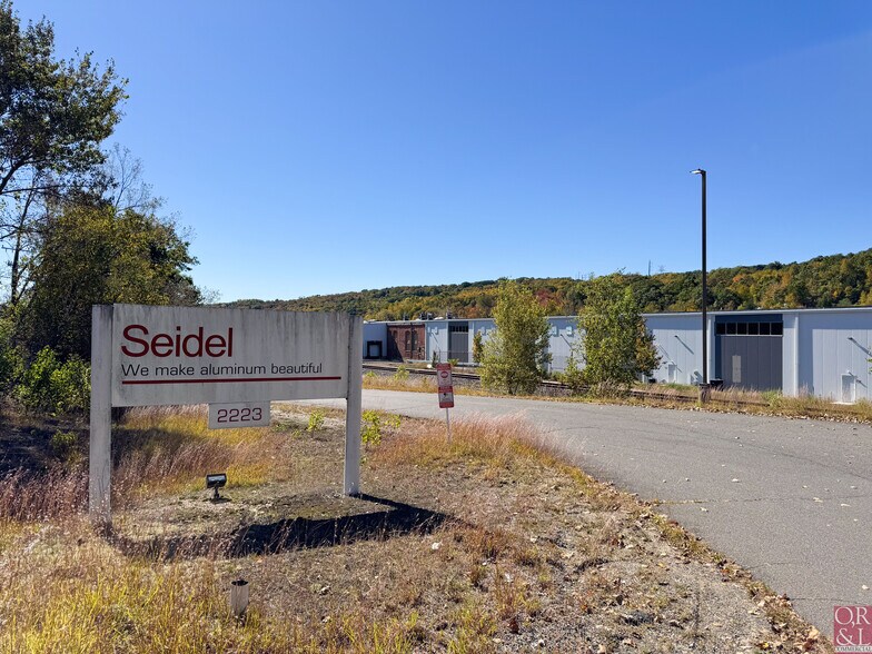 More Photos Of 2223 Thomaston Ave, Waterbury Manufacturing For Lease