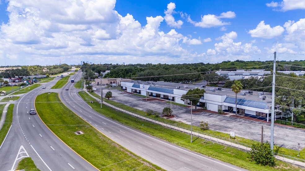 More Photos Of 4612 N 56th St, Tampa Research And Development For Lease