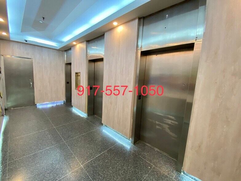 More Photos Of 247 W 38th St, New York Office For Lease